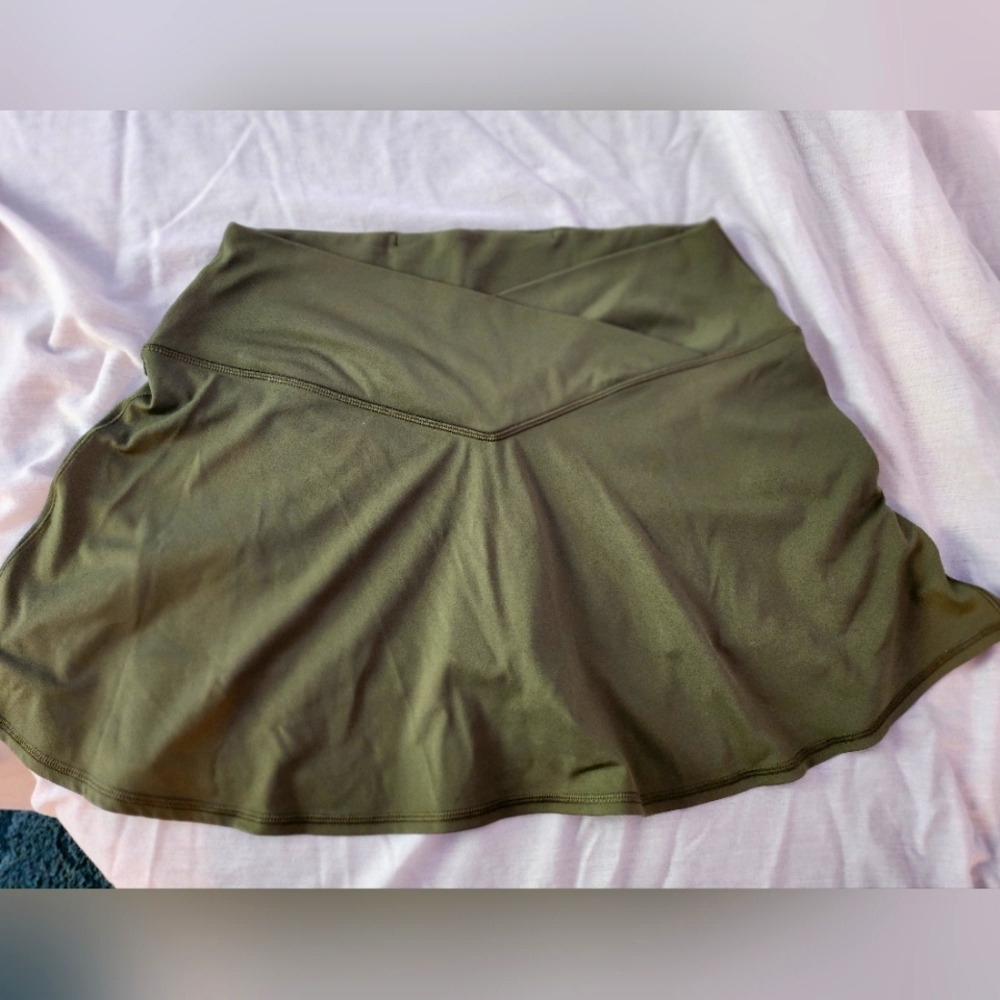 Aerie Xl crossover tennis skirt green